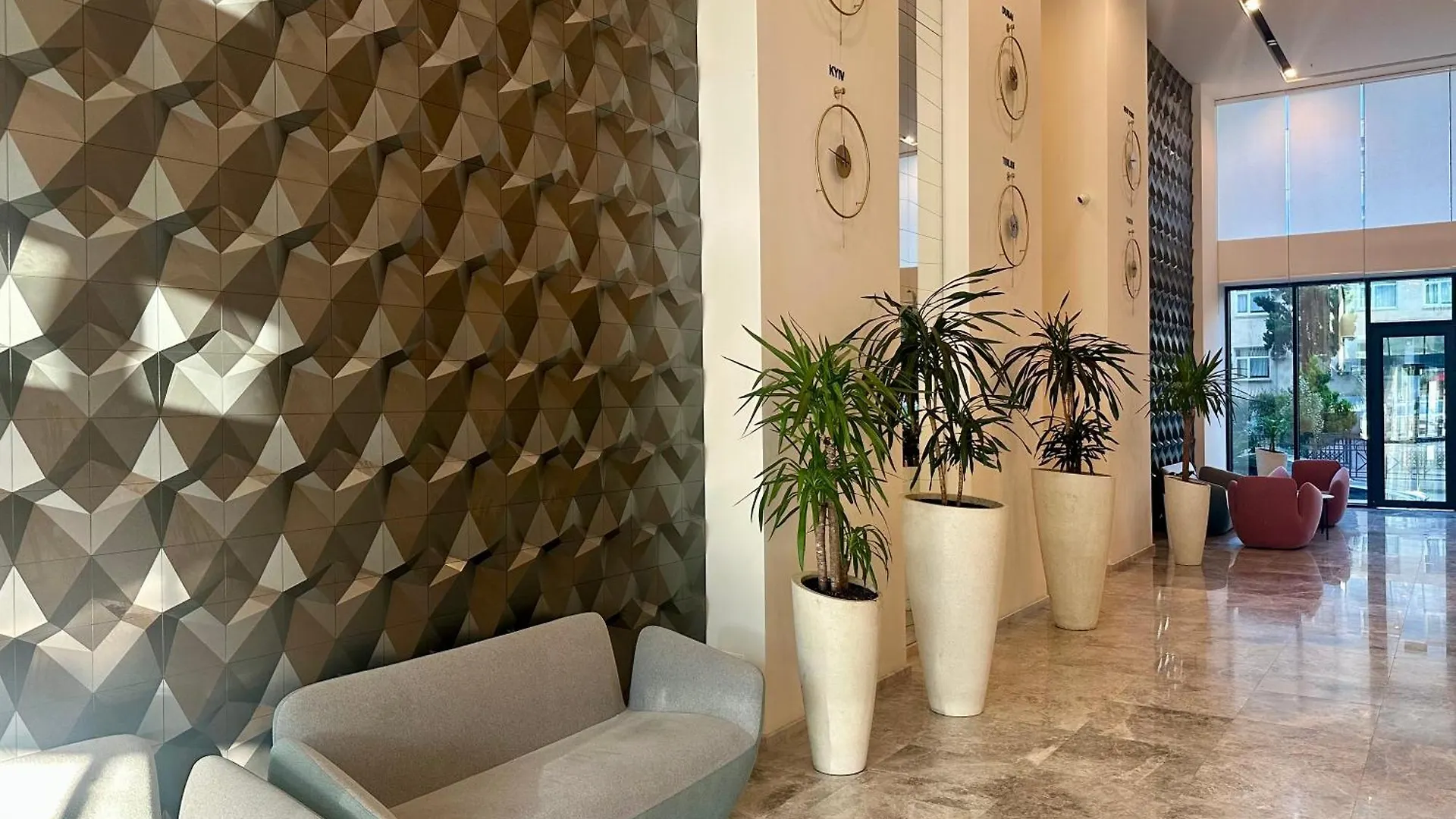Grand Beach Apartments Batumi Gruzja