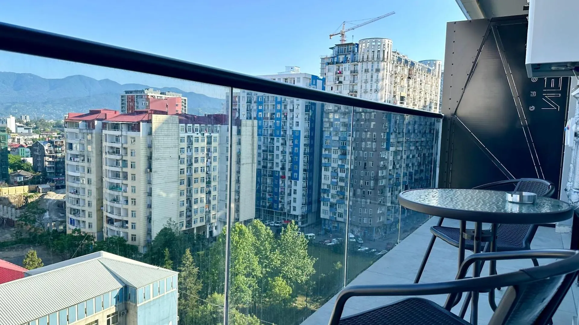 Grand Beach Apartments Batumi Gruzja