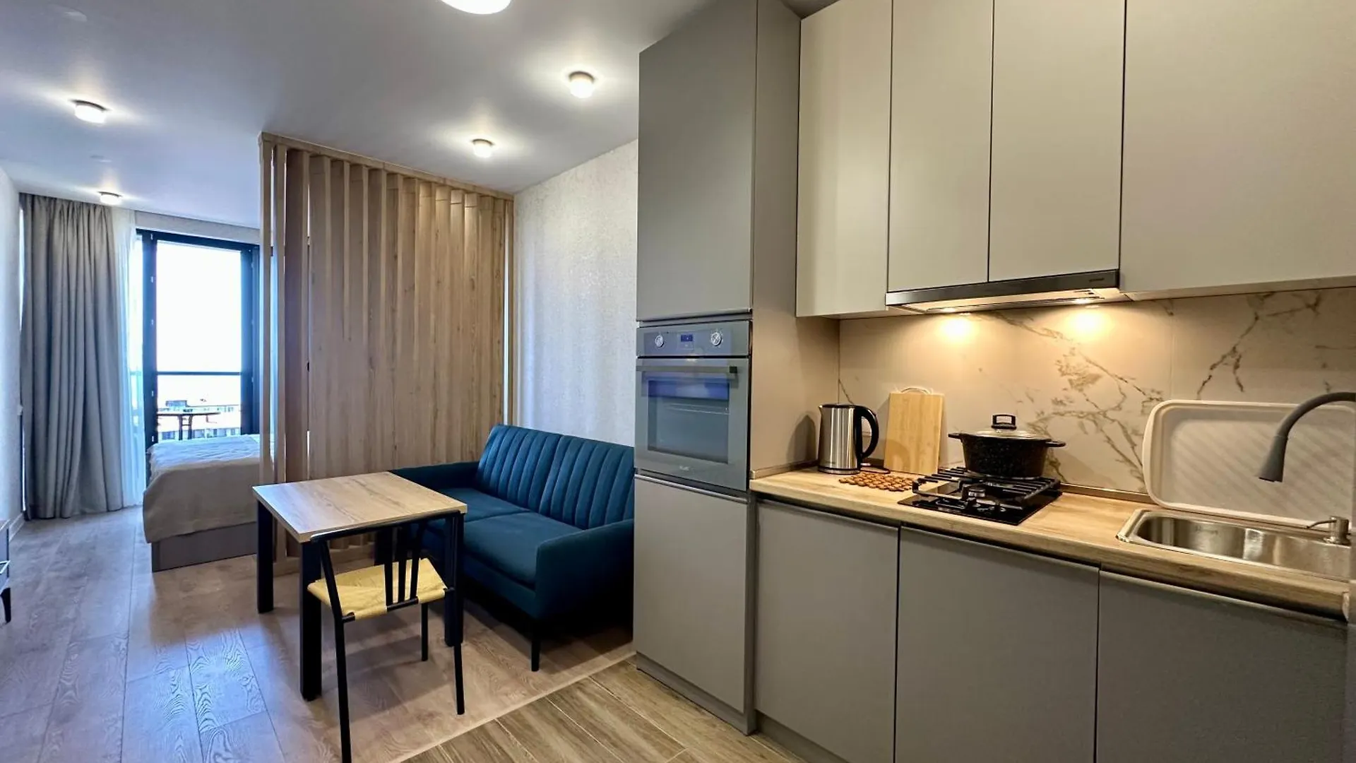 Grand Beach Apartments Batumi